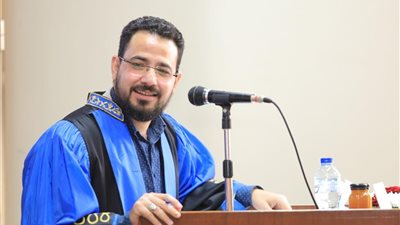 الدكتور عبد السلام عبد المنصف المستشار الديني لـ القاهرة 24 يحصل على درجة الدكتوراة بتقدير امتياز