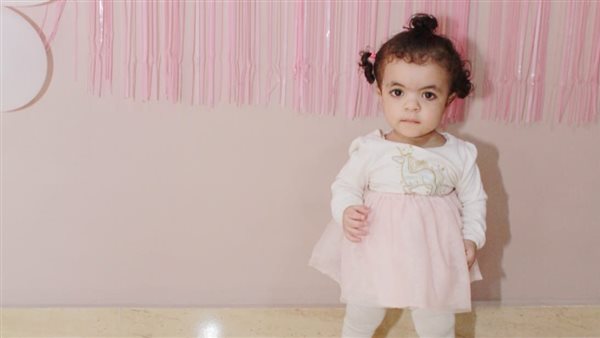 الصغيرة ميرا أنور