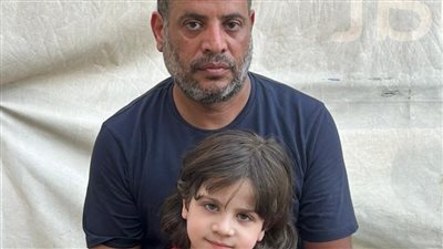 مفيش كلمة توصف سعادتي.. والد الصغير يونس مريض ضمور العضلات يعلن اكتمال مبلغ الجرعة الثانية لعلاجه