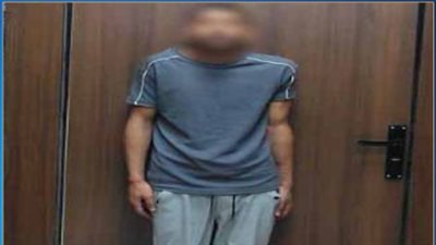 مسكه بيسرق الموتوسيكل.. ضبط المتهم بالاعتداء على ممرض بسلاح أبيض خلال محاولته سرقة دراجته النارية بسوهاج 