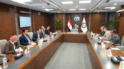 من خلال شركة السهام.. وزير البترول يبحث تطوير آلية تدريب جميع سائقي نقل المنتجات البترولية