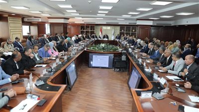 المجلس التنفيذي لبني سويف يناقش عددا من الطلبات الحيوية 