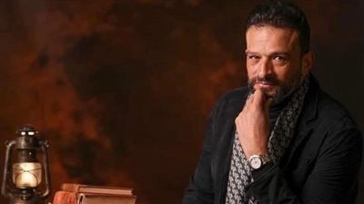 الشارك أيمن ممدوح عباس مفاجأة الحلقة المقبلة من مسلسل ميد تيرم