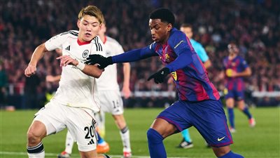 نتيجة مباراة برشلونة وفرانكفورت.. البلوجرانا يفوز بريمونتادا كوندي