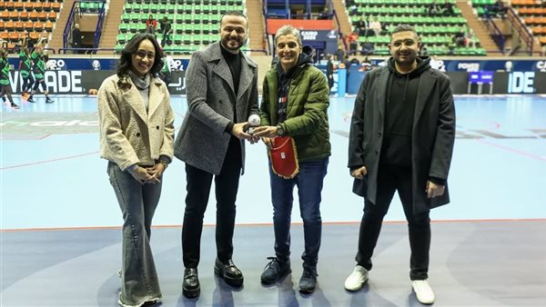 تكريم سيدات سلة الأهلي