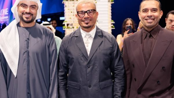 الهضبة عمرو دياب