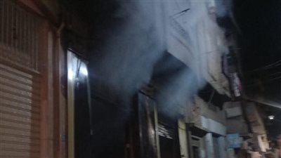 حريق يلتهم مطبعة في طنطا.. والحماية المدنية تحاول السيطرة عليه
