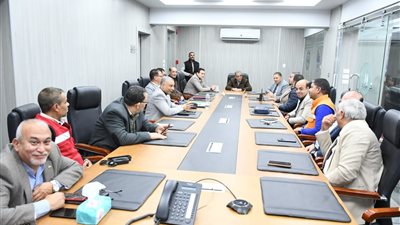 محافظ الفيوم يتابع أعمال فتح وانتظام جميع لجان التصويت أمام الناخبين بالدائرة الثالثة