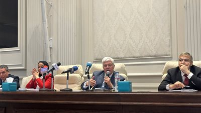 وزير التعليم العالي لـ القاهرة 24: تركيزنا على البحث العلمي الابتكاري المرتبط بالصناعة الفترة المقبلة 