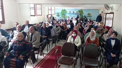 تنظيم لقاء تشاوري مع أولياء الأمور في بني سويف لبحث التحديات بالعملية التعليمية