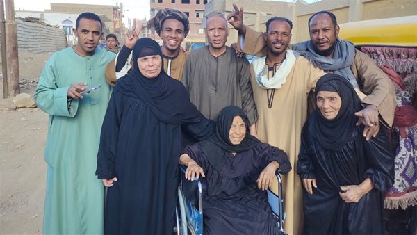  الحاجة بدور