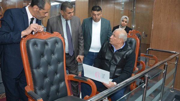 محافظ الوادي الجديد