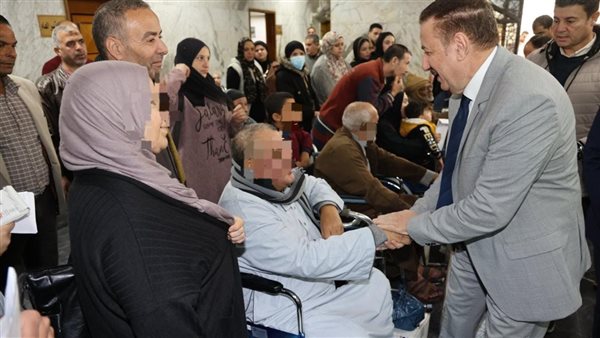 جانب من لقاء محافظ