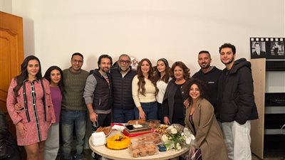 قبل انطلاق تصويره.. بروفات ترابيزة تجمع أبطال مسلسل أنا وهو وهم 