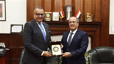 محافظ جنوب سيناء: جارٍ العمل لاستكمال تنفيذ المخطط الاستراتيجي لمدينة شرم الشيخ 