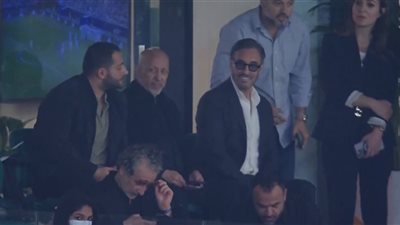 كاظم الساهر يساند منتخب بلاده في ربع نهائي كأس العرب بين العراق والأردن