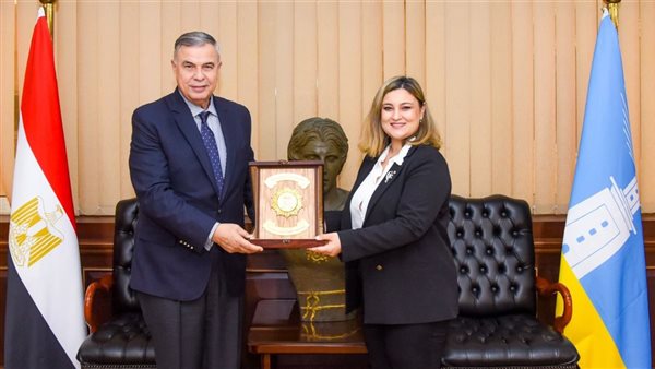 محافظ الإسكندرية