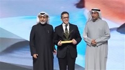 الدكتور مهاب مجاهد يحصد جائزة الكويت للإبداع 2025