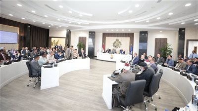 محافظ أسوان يوافق على تحصيل 10 جنيهات من الأسواق الأسبوعية مقابل رفع المخلفات