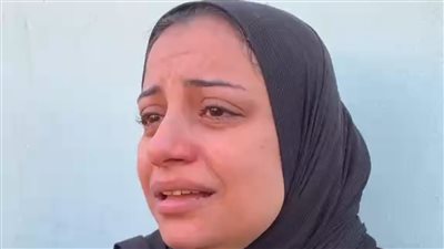 والدة طالب طعنه شاب لرفضه معاكسة شقيقته ببورسعيد: ضربه في قلبه.. وبطلب القصاص