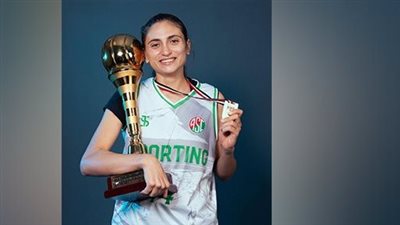 هاجر عامر: سبورتنج لم يتأخر في تلبية رغبة الأهلي.. والتتويج بقميص الأحمر له طعم خاص