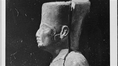 صور أرشيفية نادرة لتمثال الملك خوفو تكشف تفاصيل الدولة القديمة