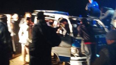6 جثامين بينهم أم ورضيعها.. ننشر أسماء ضحايا حادث انقلاب سيارة ميكروباص داخل ترعة في قنا