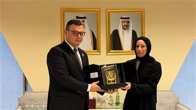 وزير الإسكان يبحث مع وزير التنمية الاجتماعية والأسرة القطرية تعزيز التعاون وتوفير السكن الملائم