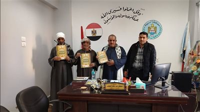 محافظ أسيوط يعلن تسليم عقود تقنين أراضي أملاك دولة لعدد من المواطنين بمركز أبنوب