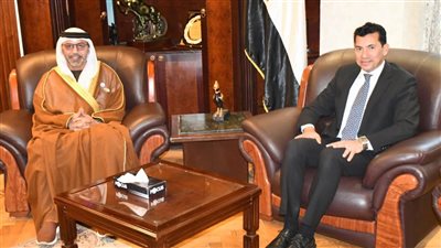 وزير الشباب والرياضة يستقبل السفير الإماراتي لبحث تعزيز التعاون المشترك