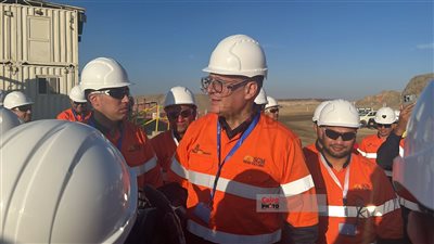 وزير البترول يجري جولة تفقدية بمنجم السكري لمتابعة خطط الإنتاج ودعم الاستثمارات التعدينية