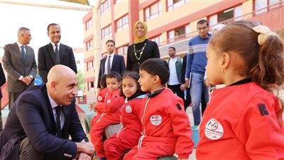 وزير التعليم يزور المدرسة اليابانية بأسوان
