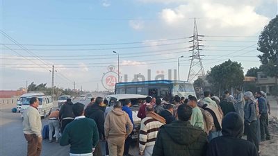 4 إصابات في تصادم ميني باص وميكروباص بالمنوفية