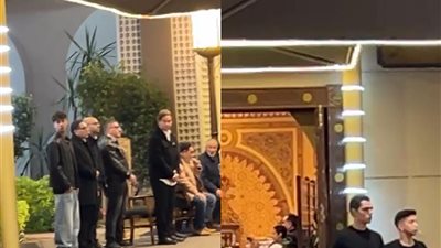 هشام جمال أول الحضور.. جلال الزكي يستقبل المعزين في شقيقه بمسجد الشرطة بالشيخ زايد