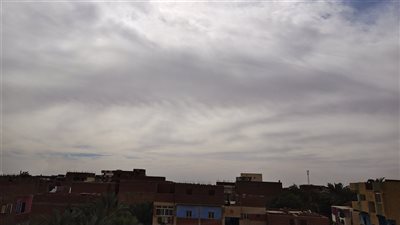 طقس متقلب وسحب كثيفة تغطي سماء الوادي الجديد│ صور