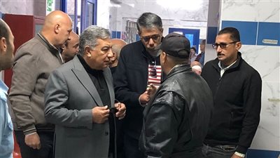 إنشاء استراحة انتظار وتطوير منافذ الخدمة بعيادة ابن لقمان للتأمين الصحي بالمنصورة