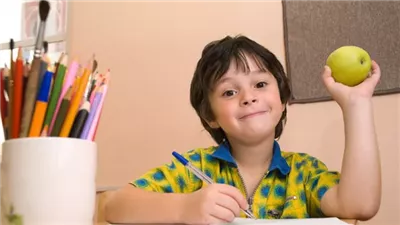 أول خطوات النجاح.. أطعمة ومشروبات لزيادة التركيز وتقوية الذاكرة قبل الامتحانات