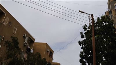 انخفاض في درجات الحرارة وسحب كثيفة تغطي سماء الوادي الجديد