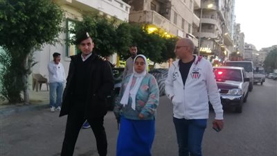  ضبط الإنارة حول الكنائس وإزالة الإشغالات.. تعرف على جهود حي وسط بالإسكندرية استعدادًا لأعياد الميلاد