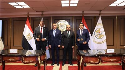 البنك الأهلي المصري يفتتح أول قاعات تقاضٍ إلكترونية متكاملة