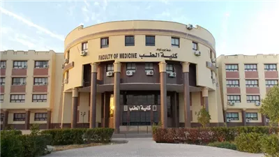 ننشر أسماء أوائل الفرقة الخامسة بكلية الطب في جامعة قنا