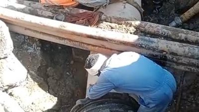 إصلاح كسر مفاجئ بخط الصرف الصحي بالكرور في أسوان.. وإعادة ضخ مياه الشرب للمنازل