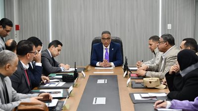 محافظ الفيوم يتابع انتظام فتح لجان جولة الإعادة بانتخابات مجلس النواب 2025 بالدائرتين الأولى والرابعة