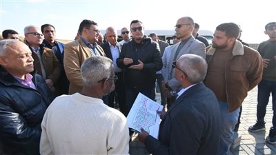 وزير الإسكان يتفقد أعمال مرافق بيت الوطن بالنرجس وتطوير محور التسعين الشمالي بمدينة القاهرة الجديدة