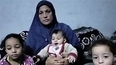 ترك 3 فتيات صغار.. انهيار والدة عامل سقط في الدراسة أثناء حصاد الفاصولياء بالمنوفية: بنطالب بمعاش لأولاده