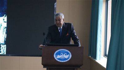 زاهي حواس يكشف أسرار بناء هرم خوفو من جامعة سيتشوان الصينية