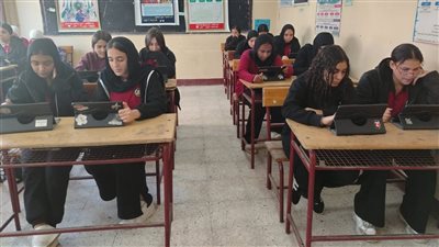 بعد شكاوى أولياء الأمور.. تعليم القاهرة تمد فترة امتحان مادة البرمجة حتى الـ7 مساءً