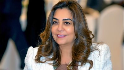 وزير البيئة تعلن توقيع عقد توريد 20 حافلة كهربائية لمشروع النقل السريع لحافلات BRT