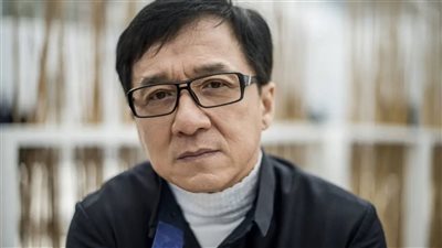 الأطفال هنا لا يكبرون أبدًا.. لماذا انهار جاكي شان تأثرًا بمأساة غزة؟