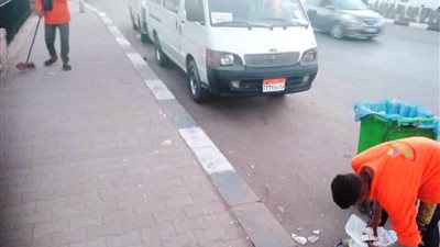 57 معدة لرفع مخلفات احتفالات المواطنين فى أسوان بالعام الجديد